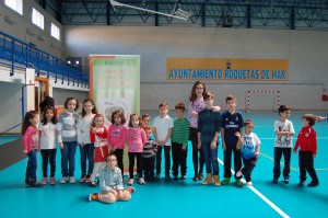 Convivencia y talleres  para niños SMA Almería 2016